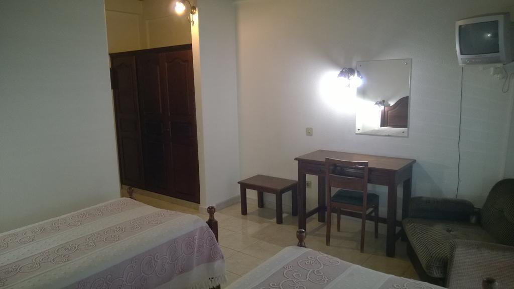 Residencial Gabriel Hotel Santiago do Cacém Szoba fotó